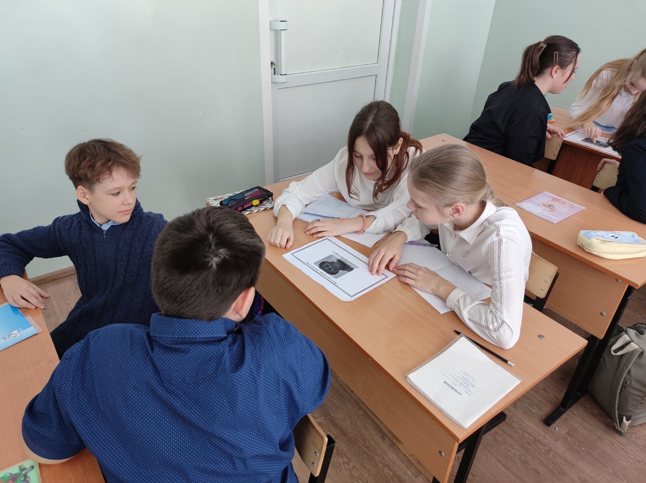 «Деньги: а что это такое?».